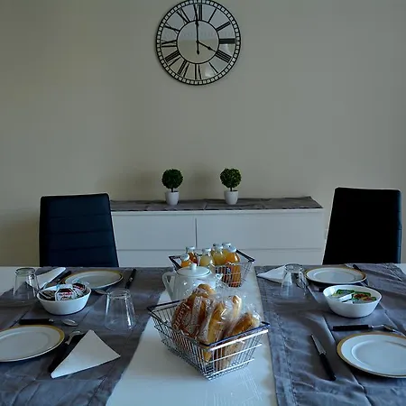 Piazza Carmine Bed and Breakfast 4*