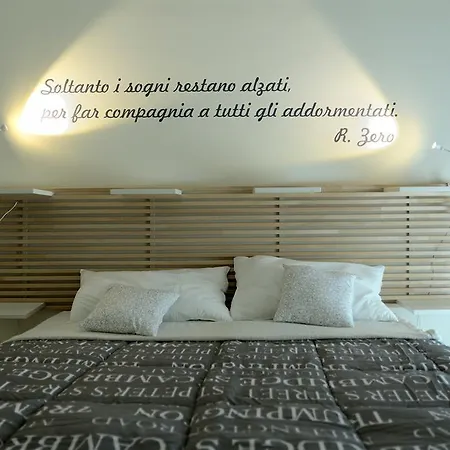 Piazza Carmine Bed and Breakfast